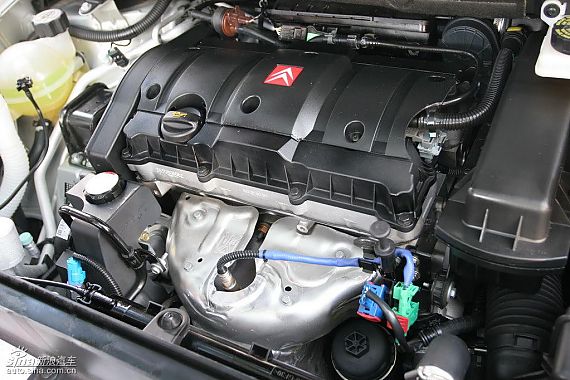 世嘉兩款引擎、懸掛及細節