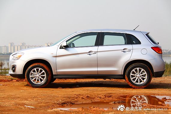 2013款广汽三菱劲炫