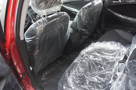 2011款索納塔八到店實拍 2011款索納塔八到店實拍