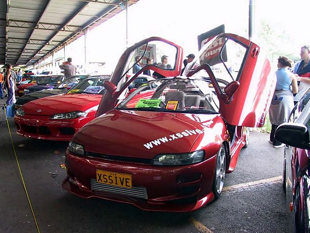 美丽的羽翼 蝴蝶门鸥翼门_厦门车市_厦门汽车网_新浪汽车_新浪网