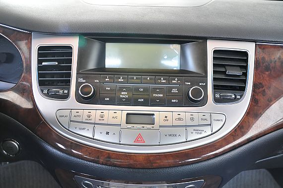 2008款勞恩斯BH330舒適版內(nèi)飾 2008款勞恩斯BH330舒適版內(nèi)飾