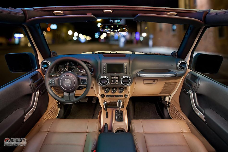 2011��Jeep���R�˃��