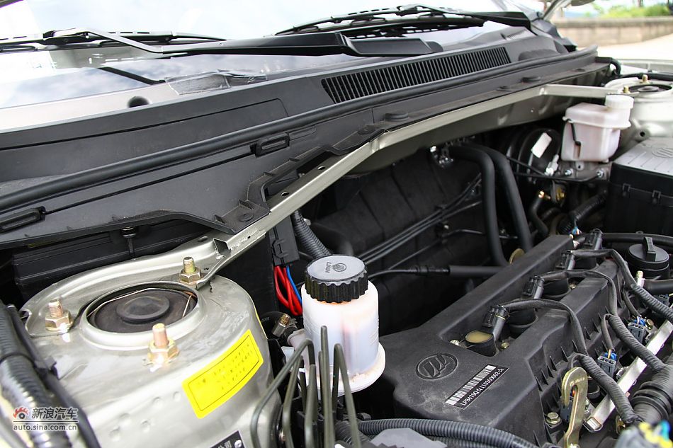 力帆X60發動機及底盤 力帆X60發動機及底盤