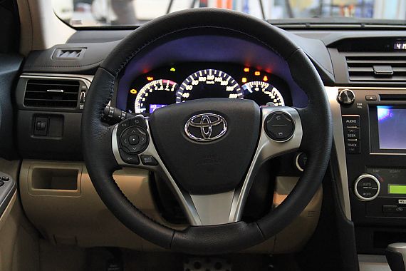 2012款凱美瑞駿瑞到店實拍 2012款凱美瑞駿瑞到店實拍