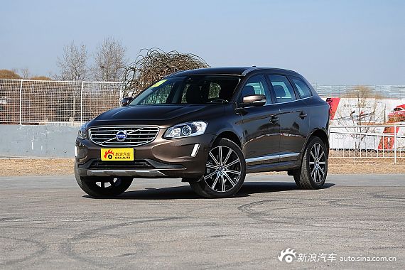 2015款沃尔沃xc60 2.5t t6 awd智越版