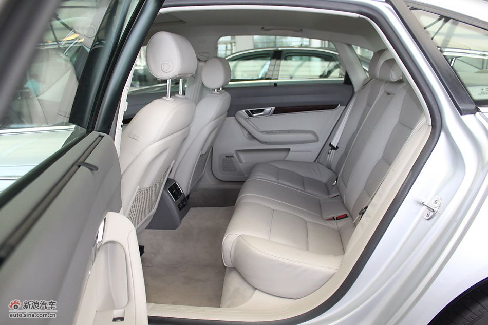 2010��W��A6L 2.4���m��