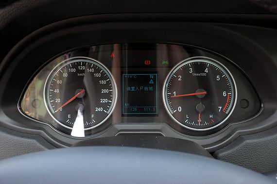 2011�����AH530ԇ�{