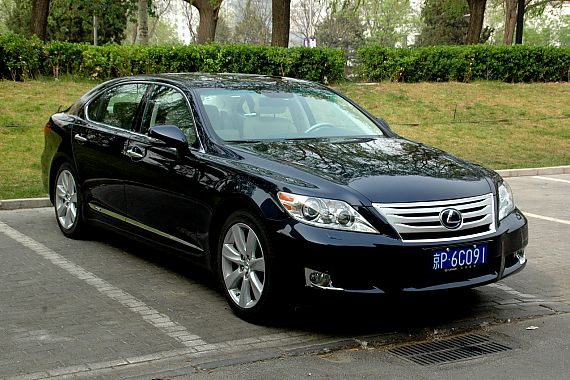 LEXUSLS600hl