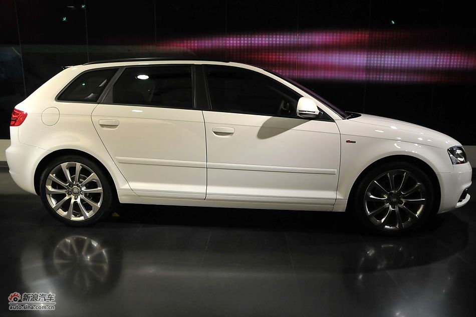 µA3 Sportback-ذ