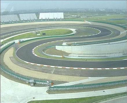 F1来了:CCTV东方时空上海国际赛车场连线报
