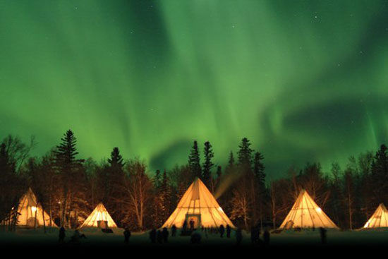 耶洛奈夫的极光+图片来源:加拿大旅游局