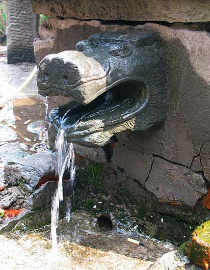 Ȫ