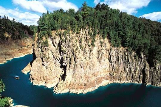 The New Brunswick natural scenery (photograph: New Brunswick Department of Tourism & Parks)
