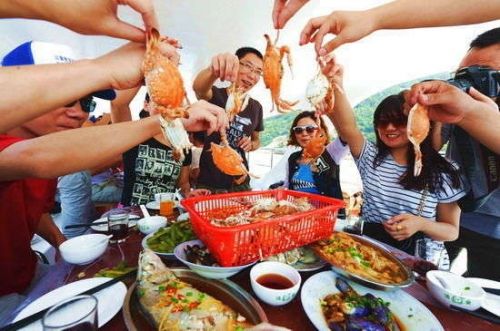 沿港海鲜大餐