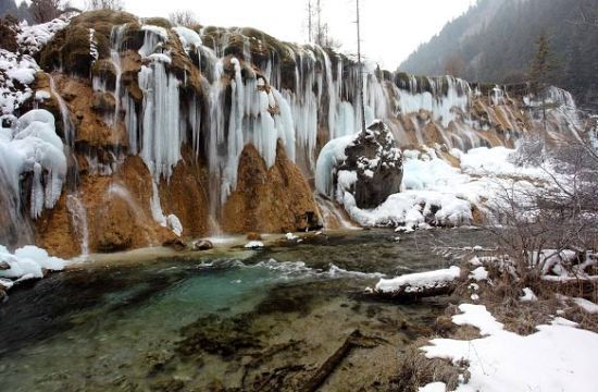 冬季九寨沟 冰雪雕琢的童话
