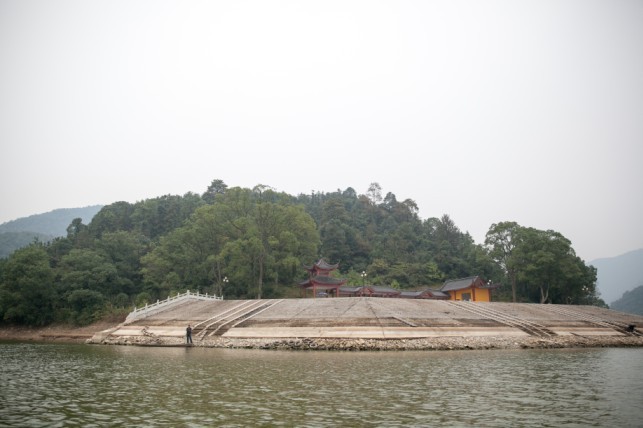 钤阳湖景区 大岗山景区 舞龙湖景区 钟山峡景区   门票价格:仙女湖