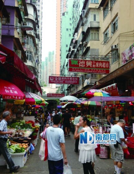 漫步香港街市 体味街坊人情