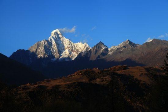 粉妆玉砌四姑娘山灵魂洗礼之旅