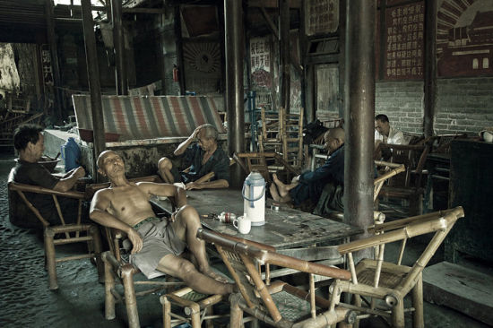 走访彭镇老茶馆 老成都的市井文化