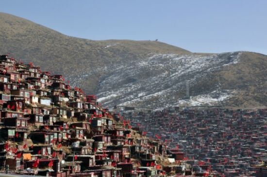 西藏色达自驾跨年行 感受那抹朱红的震撼_新浪旅游_新浪网