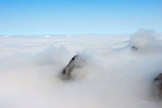 登黄山观四绝之云海 朦胧雾气恍若在仙境