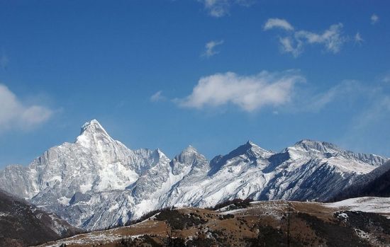 四姑娘山