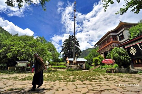 西藏秘境绿色巴松措千年措宗寺 西藏秘境绿色巴松措千年措宗寺