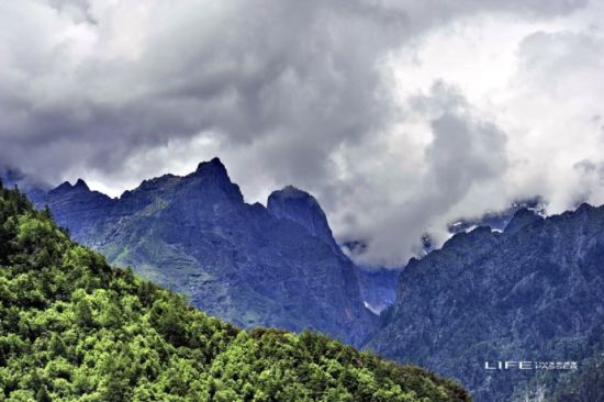 西藏秘境绿色巴松措千年措宗寺 西藏秘境绿色巴松措千年措宗寺