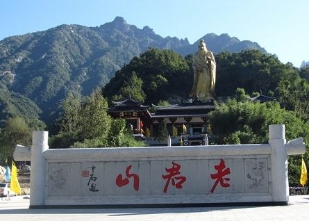 2014国庆门票收入较好的5A景区:安徽宏村