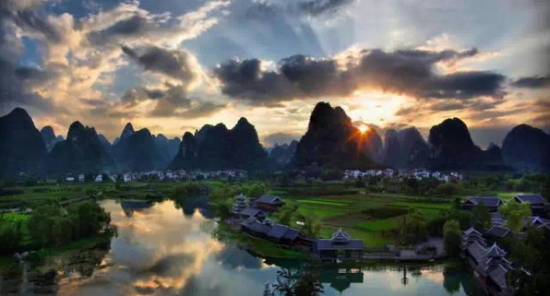 令老外惊叹的中国十座最有特色小城(组图)