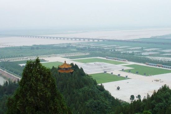黄河游览区(图片来源于网络)