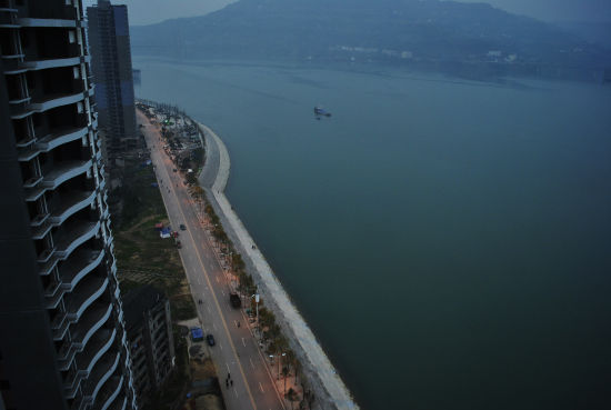 2015元旦小长假重庆周边游 滑雪泡温泉吃刨猪