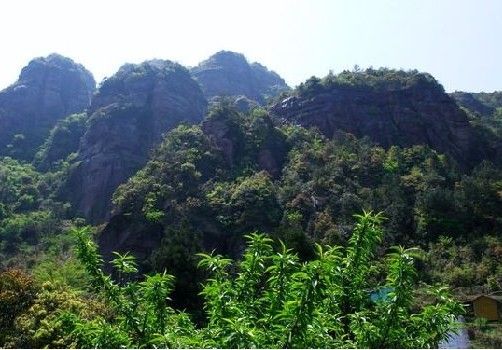 岩白如雪的闽清白岩山(2)