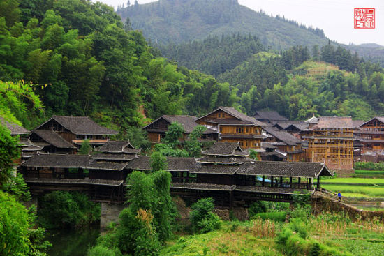 广西少数民族自驾游 感受古老村寨的万种风情