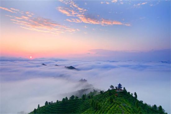 乘着高铁游百色 这些美景你不能错过!