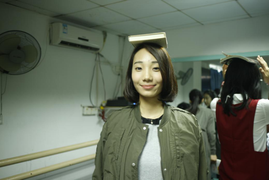 2016美丽行v形体形体代言人候选人礼仪及形象胜似亲人说课稿图片