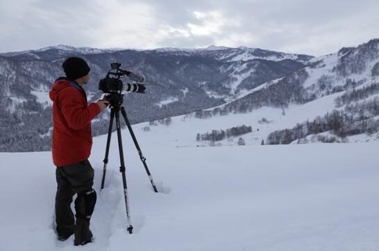 从这里爱上滑雪 阿勒泰野雪行记微电影首发