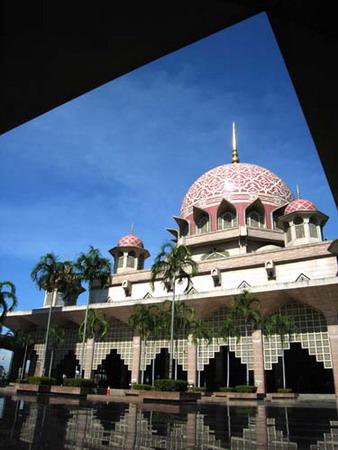 马来西亚吉隆坡:国家清真寺