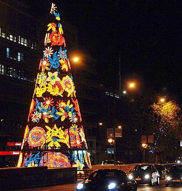 西班牙:灯火辉煌迎圣诞(组图)(2)