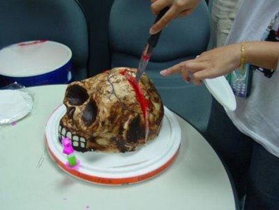 图文:"恐怖血腥"这样的蛋糕你敢吃吗(2)