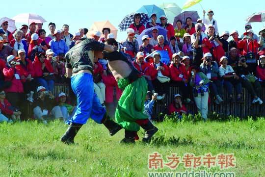 呼伦贝尔:把霸悍留在镜头里(组图)