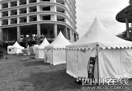 今年春节三亚部分酒店入住率不足五成，而帐篷租赁却供不应求