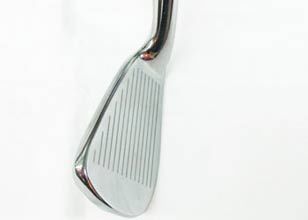 Taylor Made R9 FORGED 铁杆