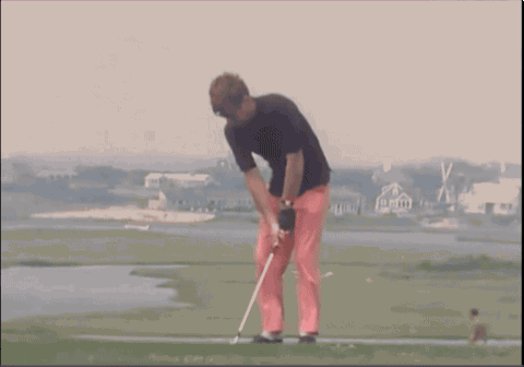 肯尼迪穿粉红长裤打高尔夫 六十年代时尚先锋(图)