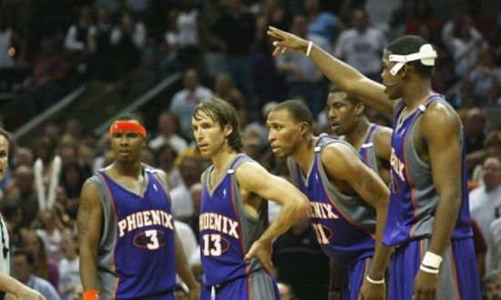 图说10年前的NBA:科比战AI 麦蒂麦迪35秒13分