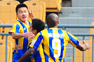 �м�-������������͵���������ɽ�1-0ӭ������ʤ