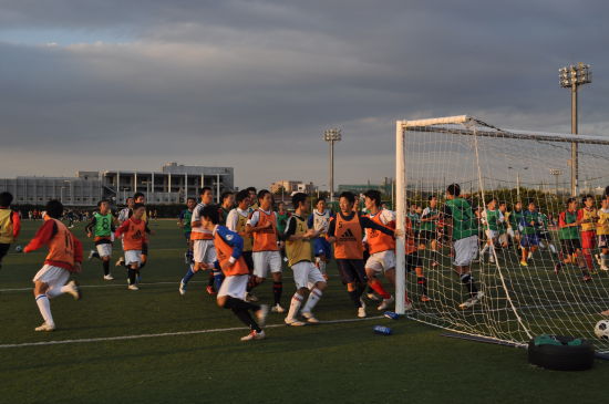 日本人重视体育成共识 意识缺陷制约中国足球