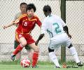 图文-[教学赛]中国2-2尼日利亚 徐媛寻摆脱对手良机
