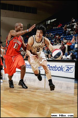 韩国头号射手最后时刻回归 03亚锦赛他令中国