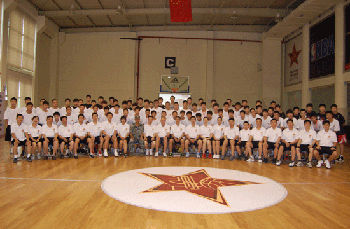 谁有勇气创造中国篮球历史 5000万投入造帝国